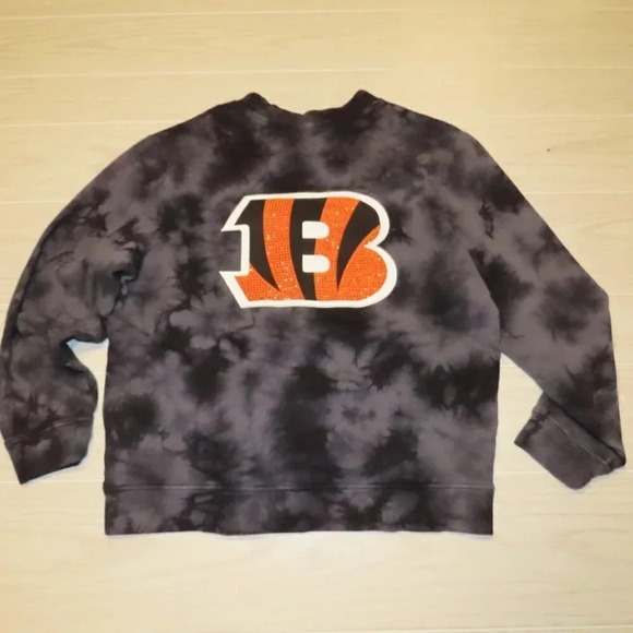 Buy 1 sweater Get 2 free! Wild Collective Women's Cincy Bengals Tie Dye Cardigan - Picture 7 of 12